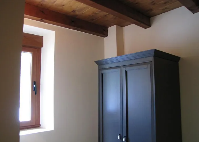 La Altanera , Registro Oficial Cra-le-564 *