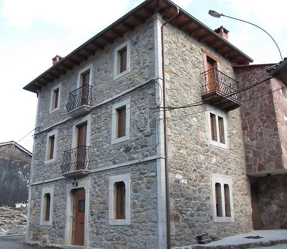 La Altanera , Registro Oficial Cra-le-564 Nyaraló *